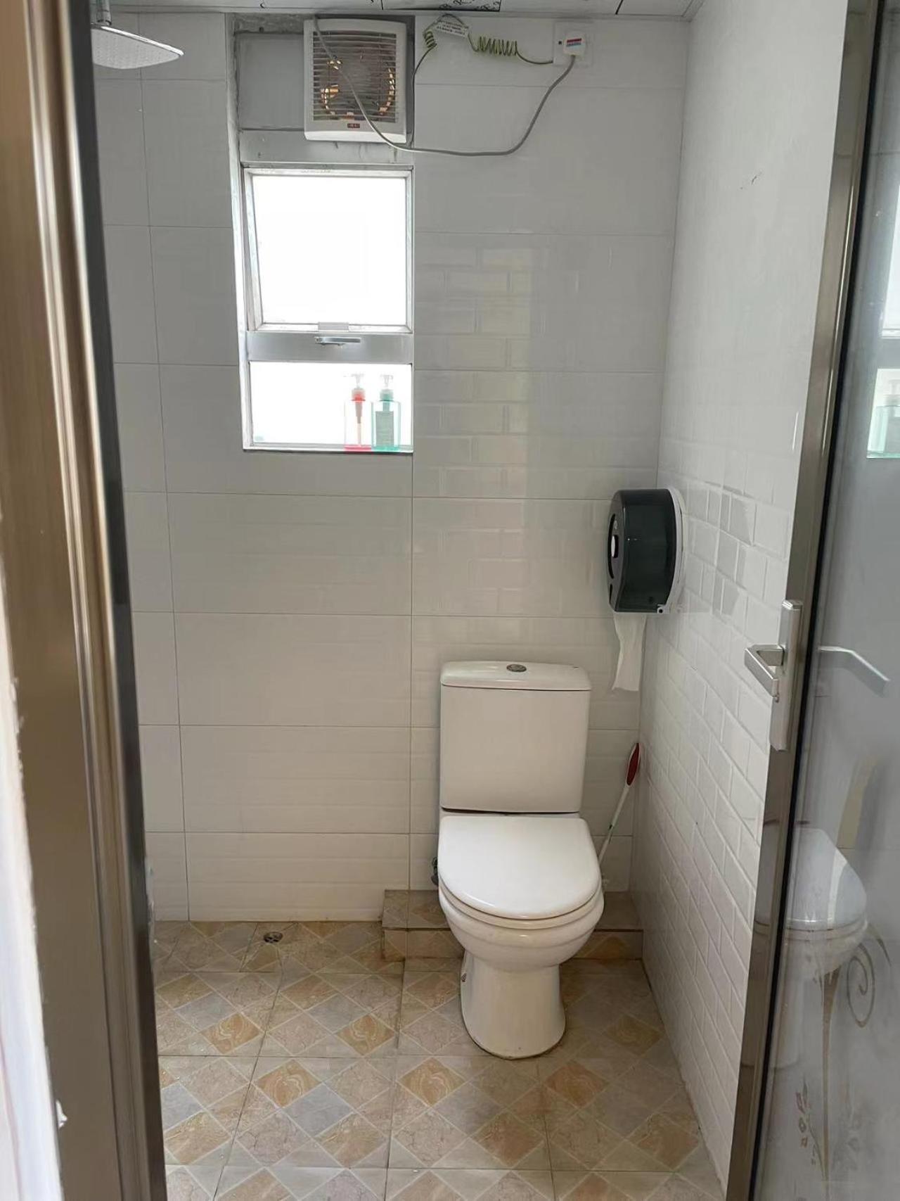 Hi Backpackers Hostel Хонконг Екстериор снимка