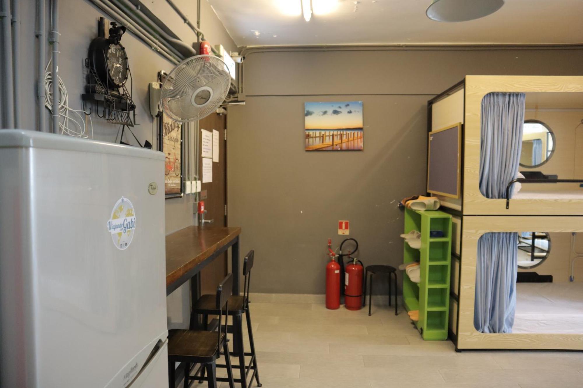 Hi Backpackers Hostel Хонконг Екстериор снимка